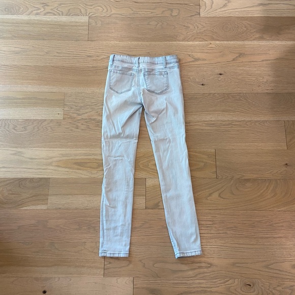 Tractr kids size 12 light washed denim jeans - Picture 2 of 2